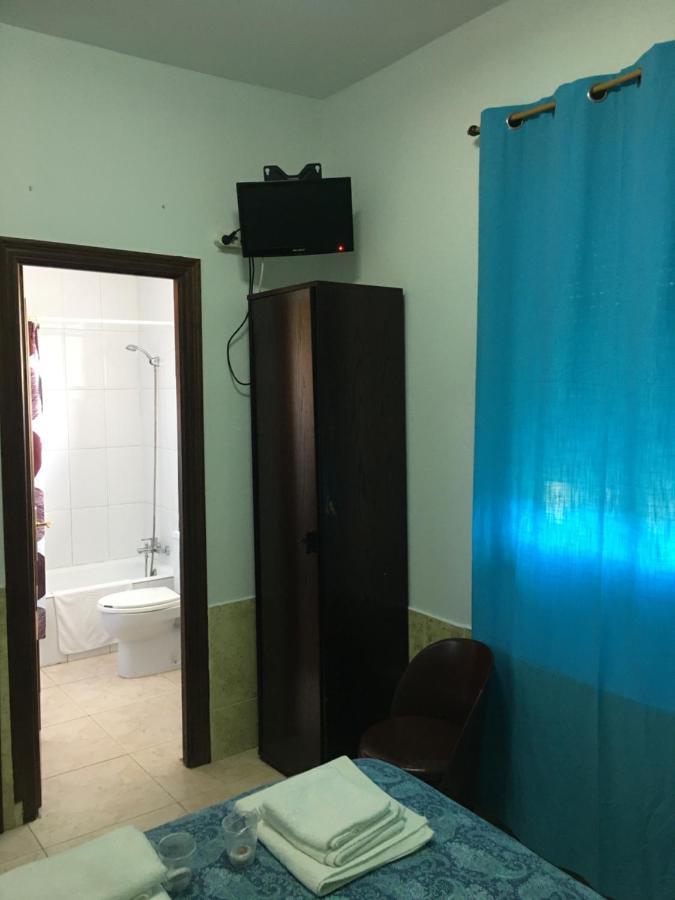 Отель Hostal O Labrador O Hospital Экстерьер фото